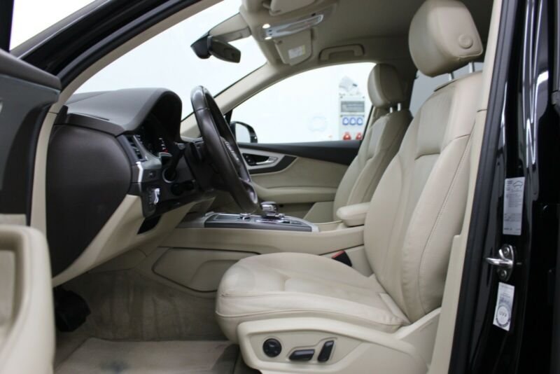 Audi Q7 3.0 TDI Quattro * S-Line * ACC * HUD * Noite * VR * 7 lugares  - Photo 19