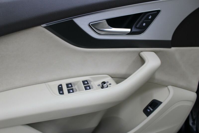 Audi Q7 3.0 TDI Quattro * S-Line * ACC * HUD * Noite * VR * 7 lugares  - Photo 5