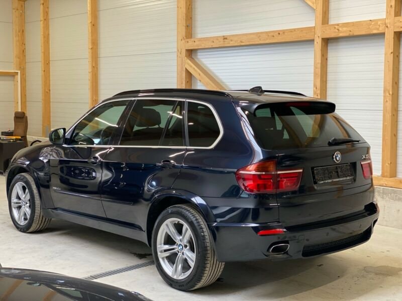 BMW X5 xDrive40d * M Sport Pack * Aquecimento adicional * 7 lugares * - Photo 7