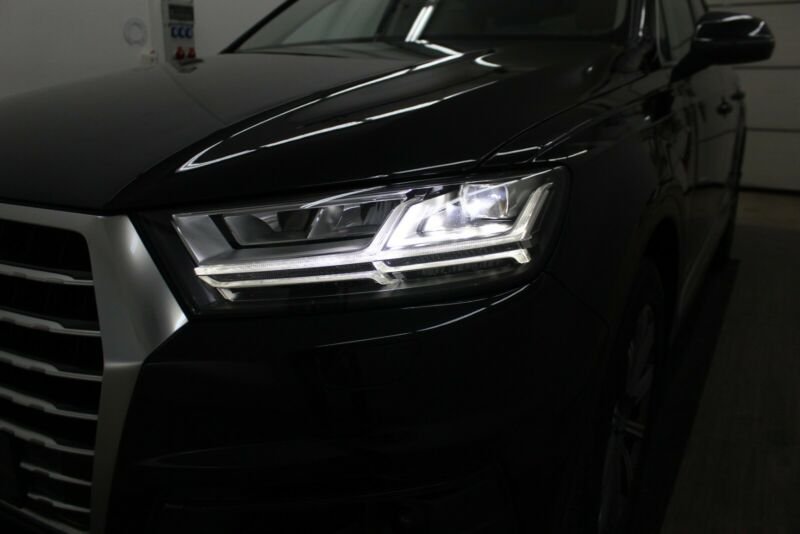 Audi Q7 3.0 TDI Quattro * S-Line * ACC * HUD * Noite * VR * 7 lugares  - Photo 17