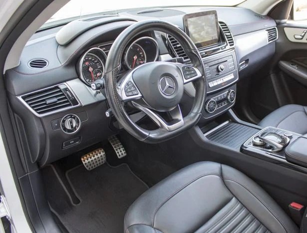 MERCEDES-BENZ COUPÉ I 350 D 258CH FASCINACIÓN 4MATIC 9G-TRONIC - Photo 11