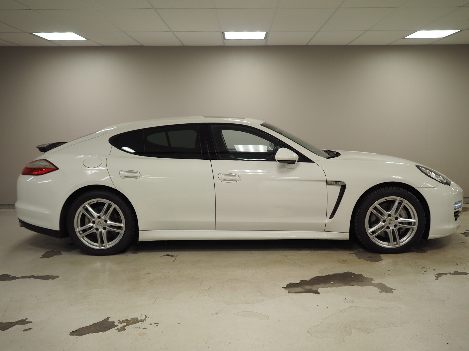 PORSCHE PANAMERA I (970) 3.0 - Photo 2