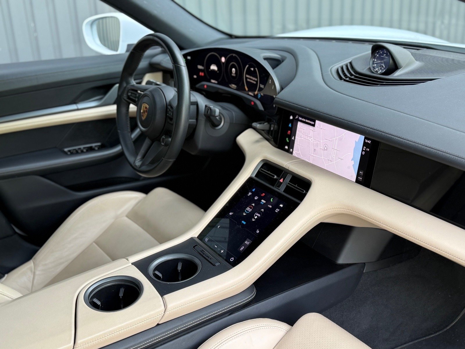 PORSCHE TAYCAN 4S RENDIMIENTO PLUS - Photo 9