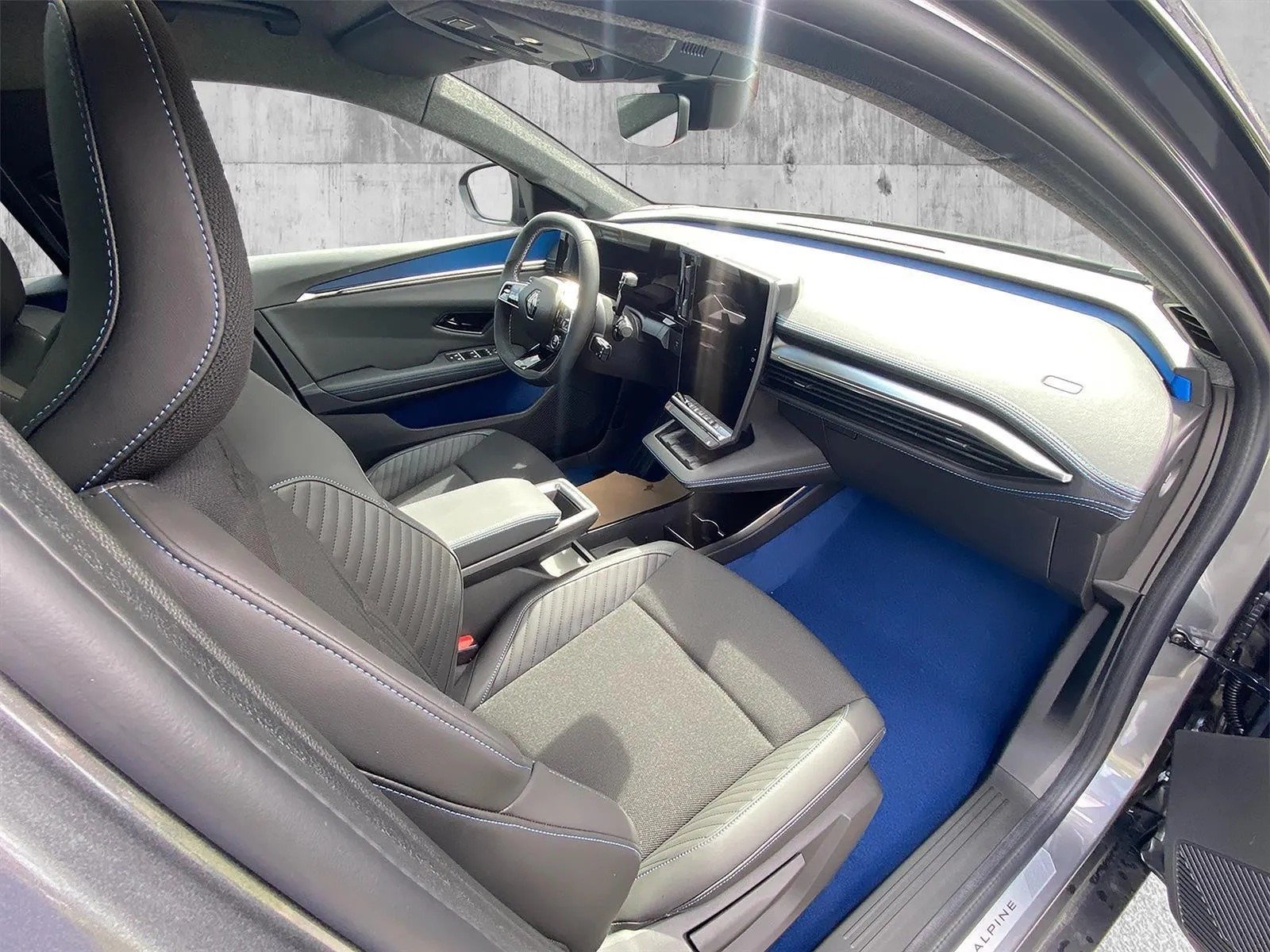 RENAULT SCENIC E-TECH TECHNO ESPRIT ALPINE GRANDE AUTONOMIE - Photo 9