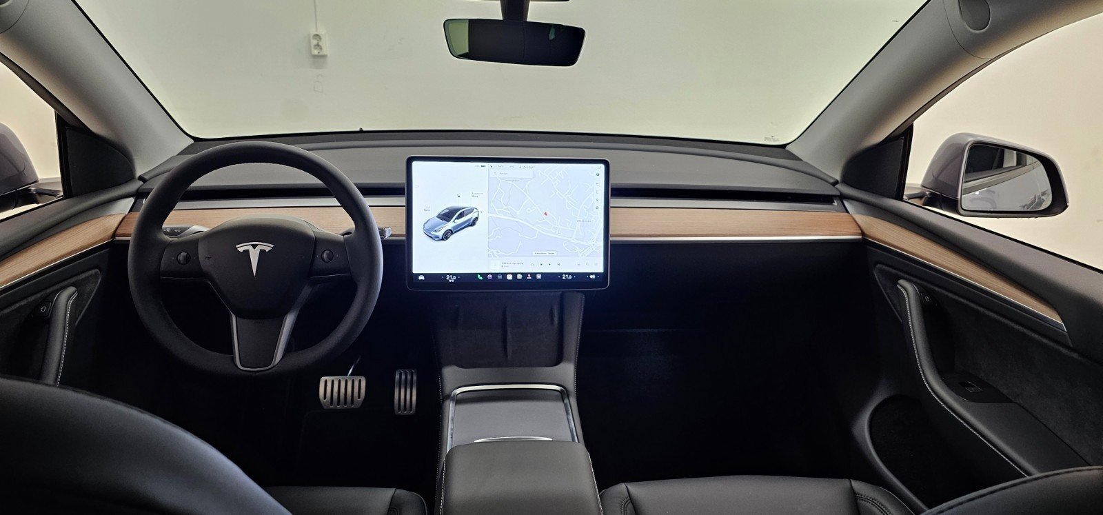 TESLA MODEL Y PERFORMANCE QUICKSILVER 2023 - Photo 15