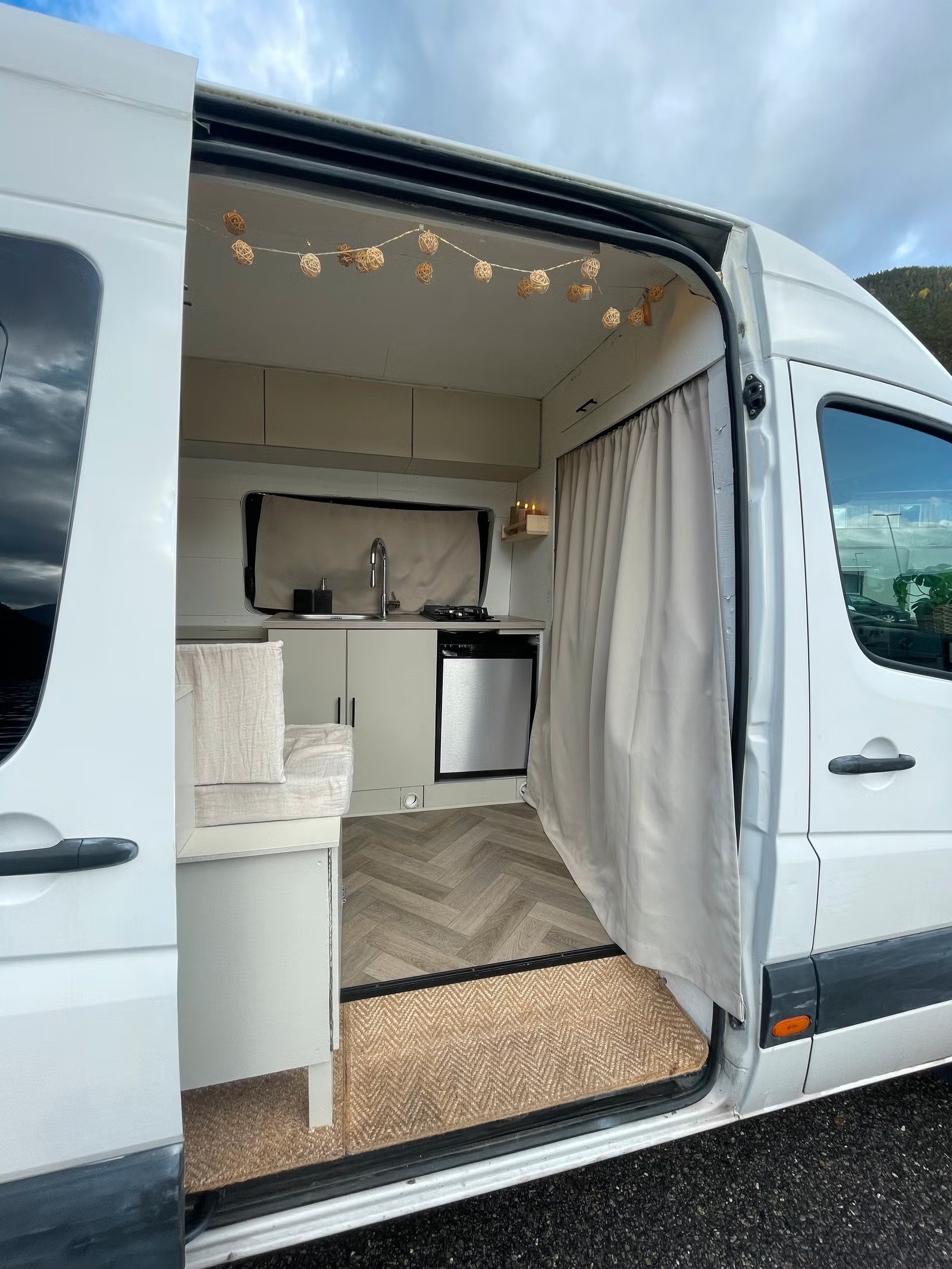 VOLKSWAGEN CRAFTER VAN 2.0 TDI 163 - Photo 8