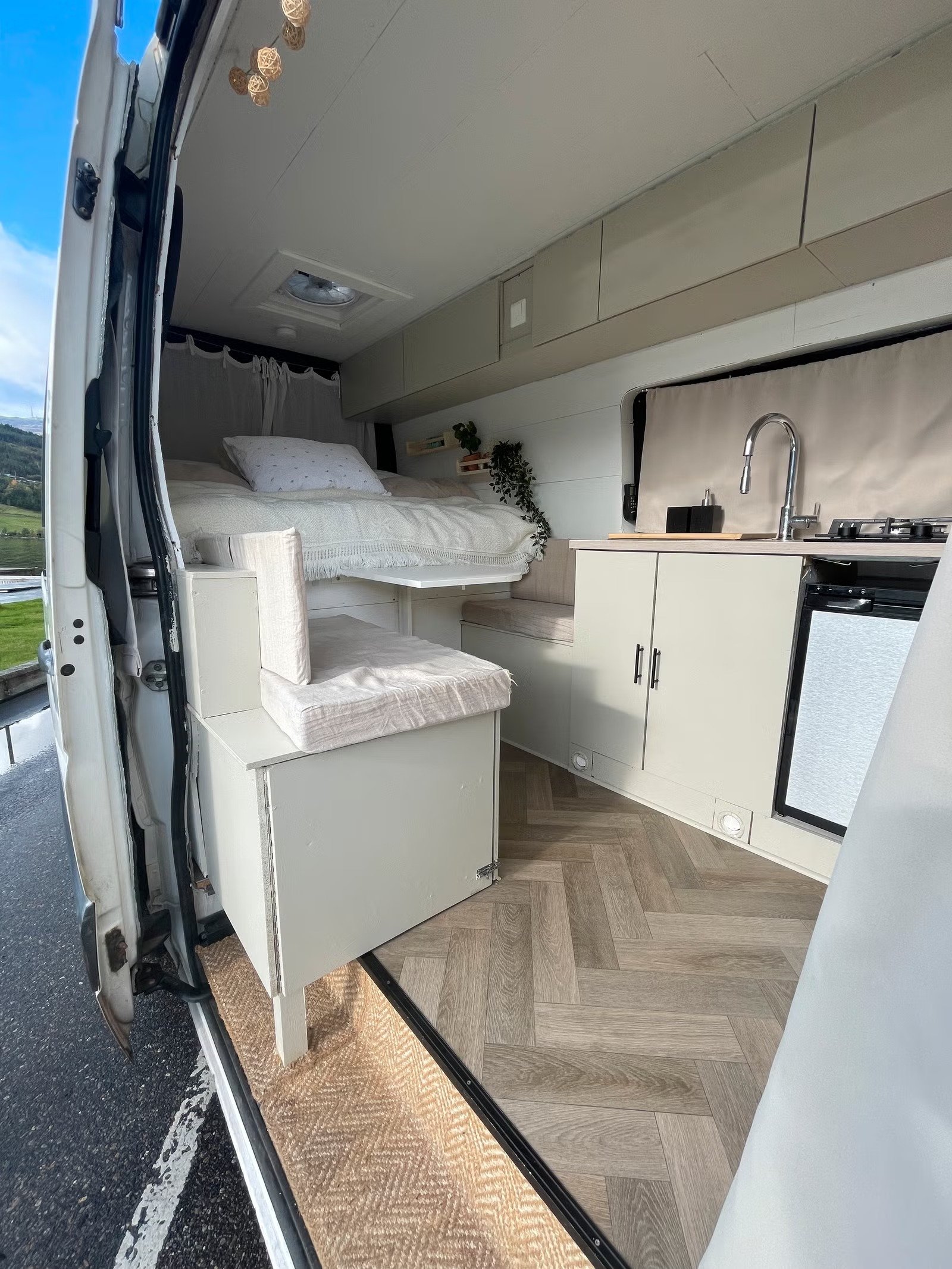 VOLKSWAGEN CRAFTER VAN 2.0 TDI 163 - Photo 15