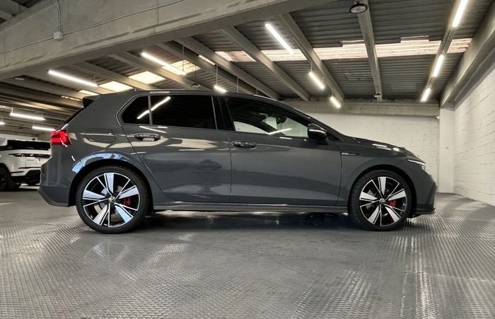 VOLKSWAGEN GOLF VIII 2.0 TDI SCR 200CH GTD DSG7 - Photo 2