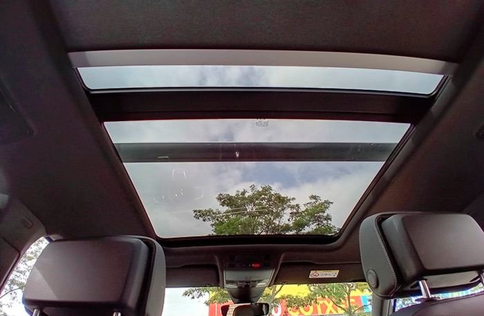 VOLKSWAGEN TIGUAN 2.0 TDI 150 4MOTION DSG7 R LINE - Photo 7