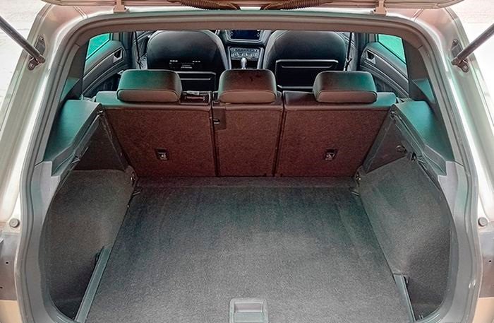 VOLKSWAGEN TIGUAN 2.0 TDI 150 4MOTION DSG7 R LINE - Photo 11