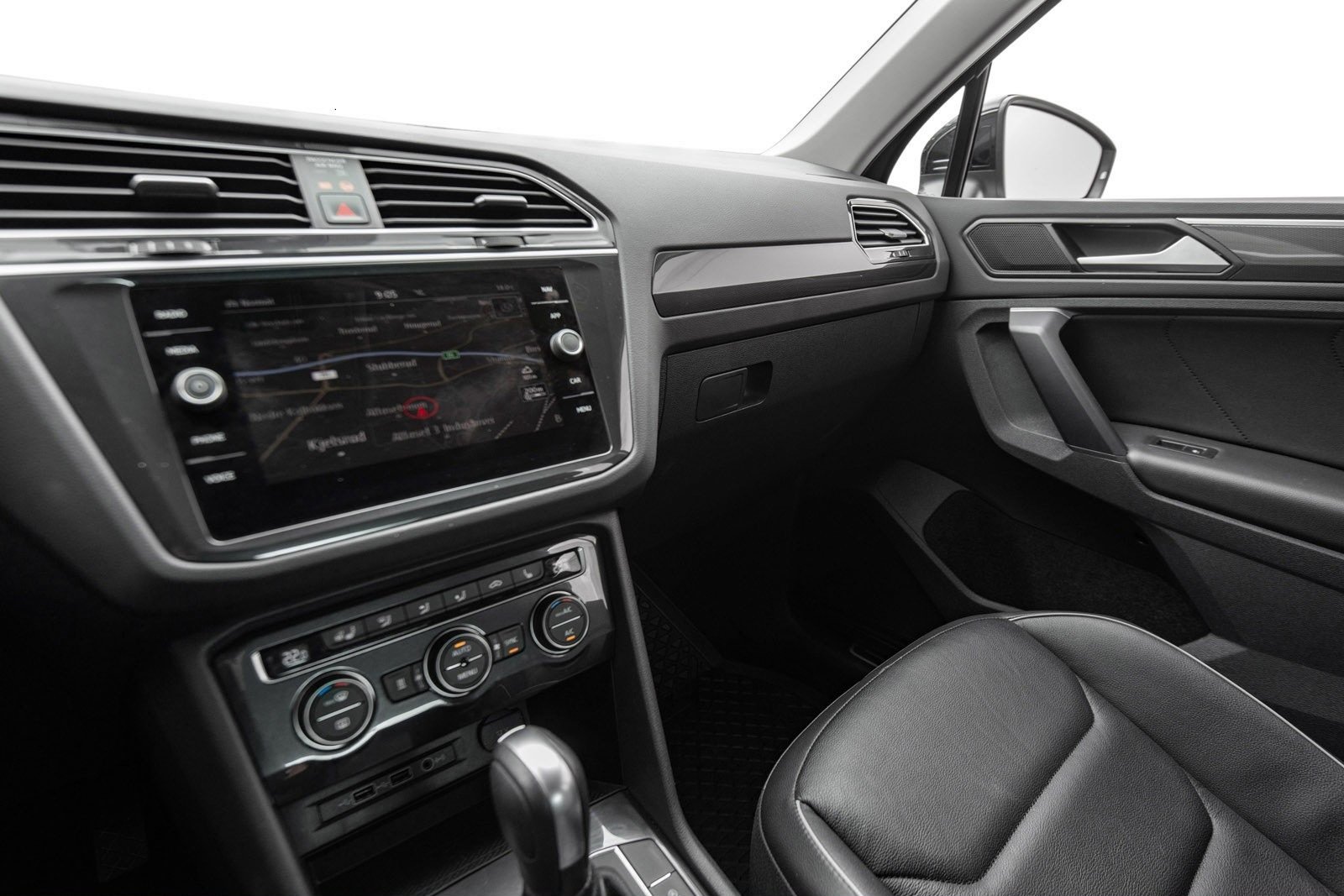 VOLKSWAGEN TIGUAN 2.0 TDI 150 EXCLUSIF R LINE 4MOTION DSG7 - Photo 11