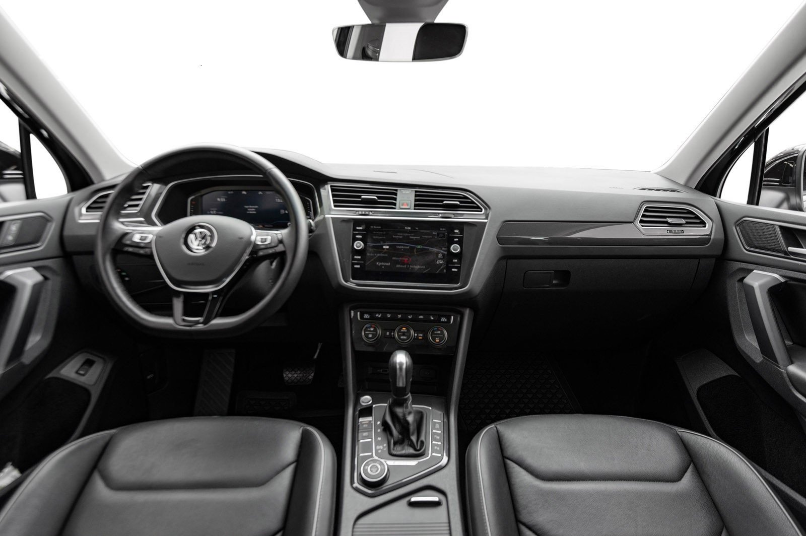 VOLKSWAGEN TIGUAN 2.0 TDI 150 EXCLUSIF R LINE 4MOTION DSG7 - Photo 13