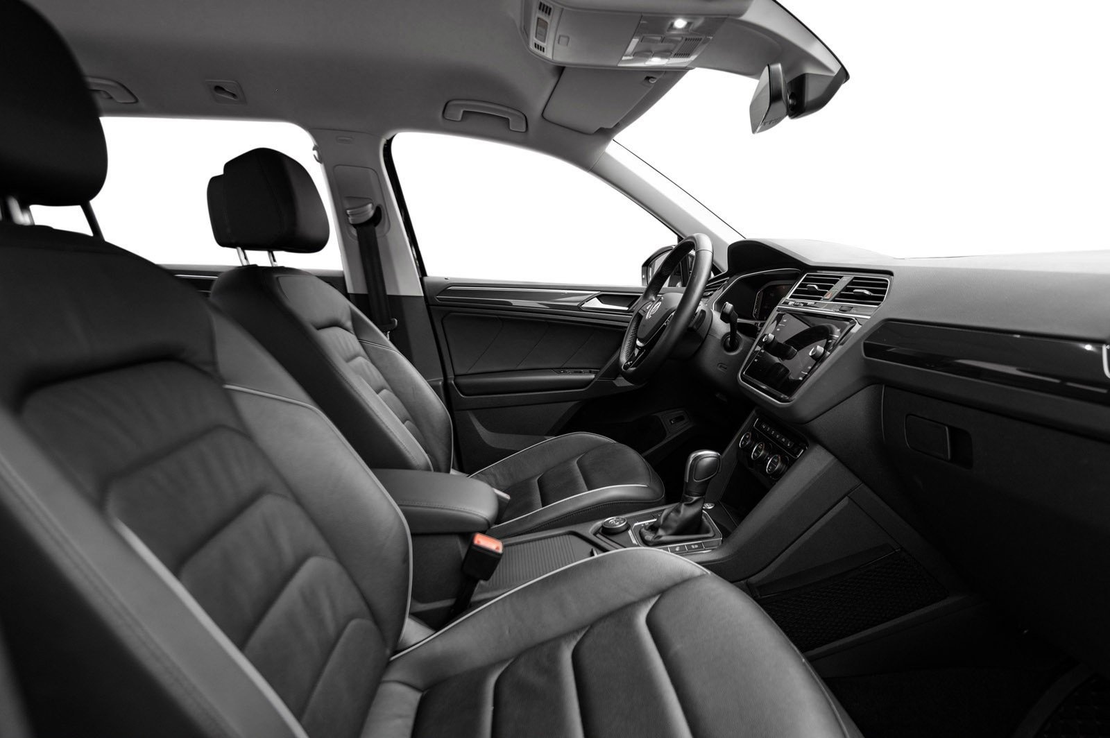 VOLKSWAGEN TIGUAN 2.0 TDI 150 EXCLUSIF R LINE 4MOTION DSG7 - Photo 16