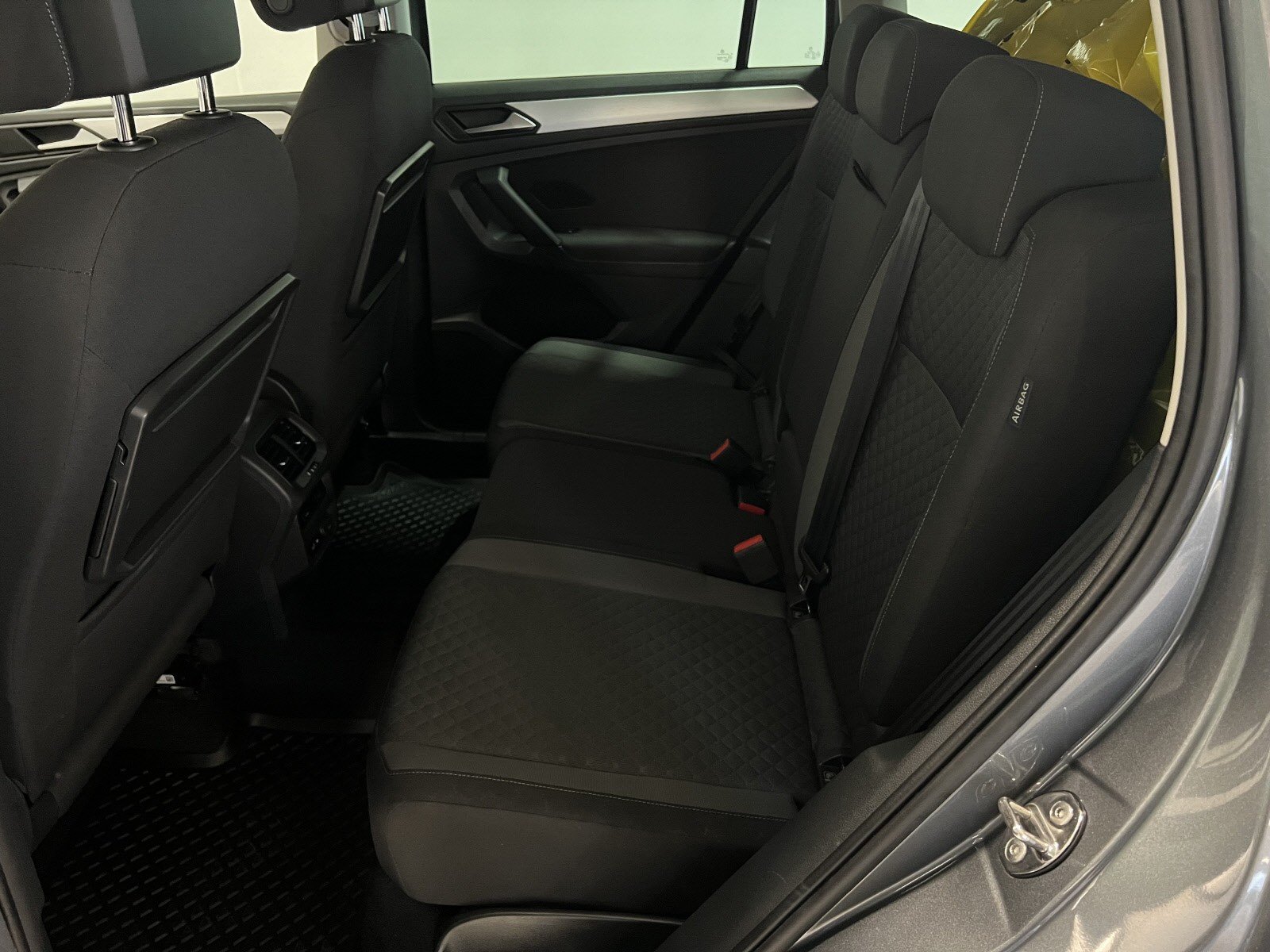 VOLKSWAGEN TIGUAN CONFORTLINE BUSINESS 2.0 TDI 150 DSG7 - Photo 15