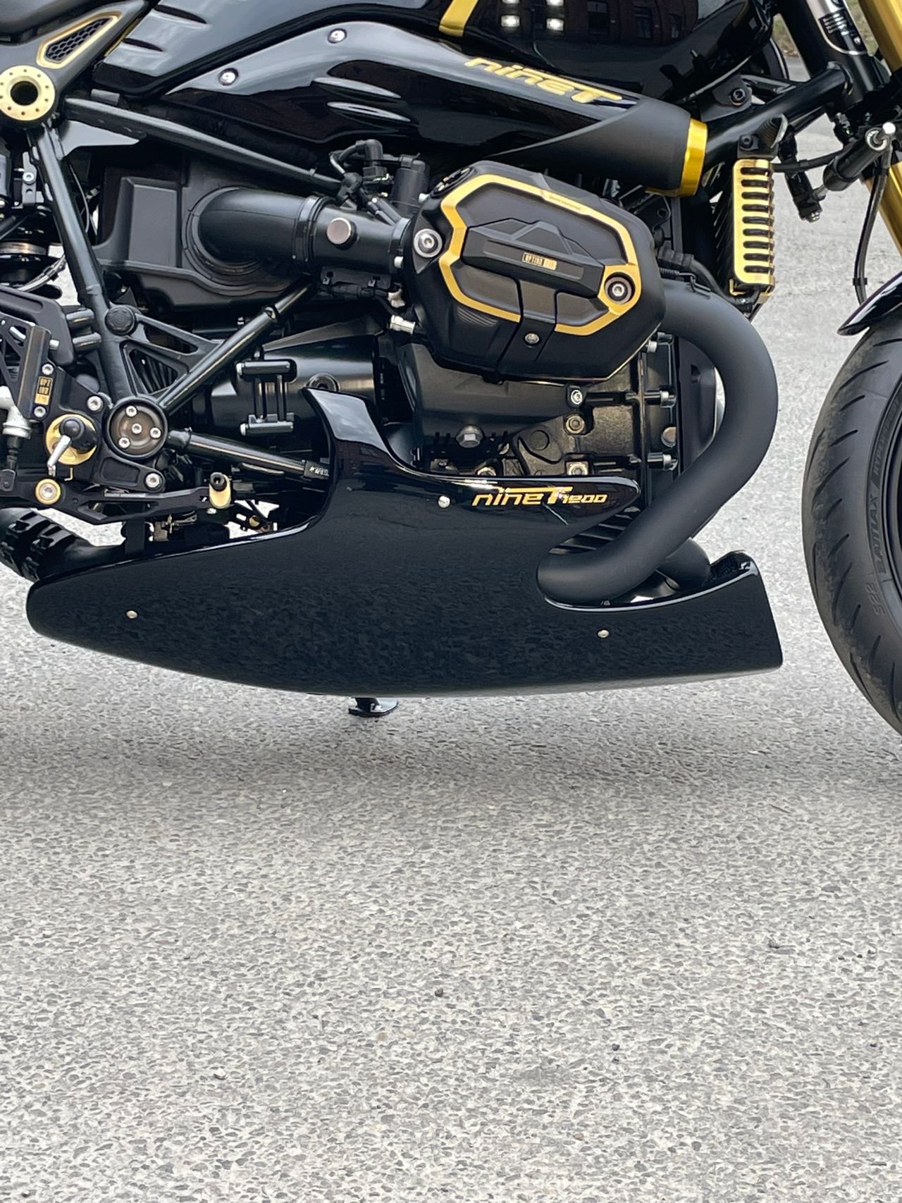 BMW R NEGEN T CUSTOM - Photo 31