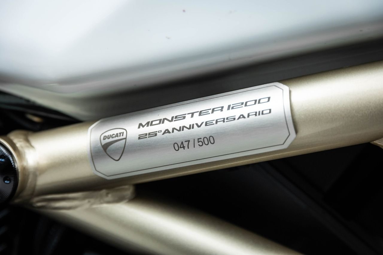 DUCATI MOUNT 1200 25e VERJAARDAG - Photo 8