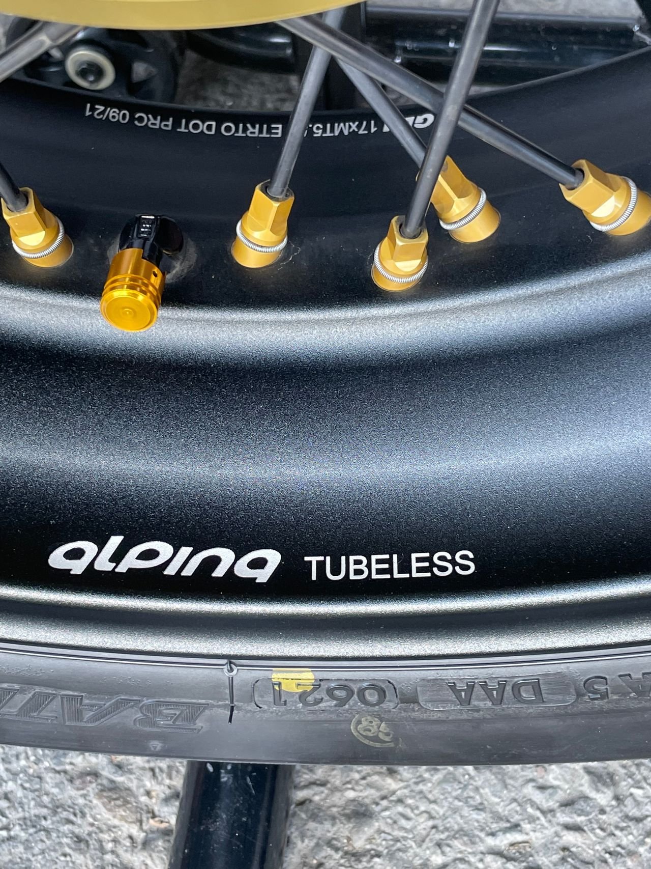 BMW R NEGEN T CUSTOM - Photo 27