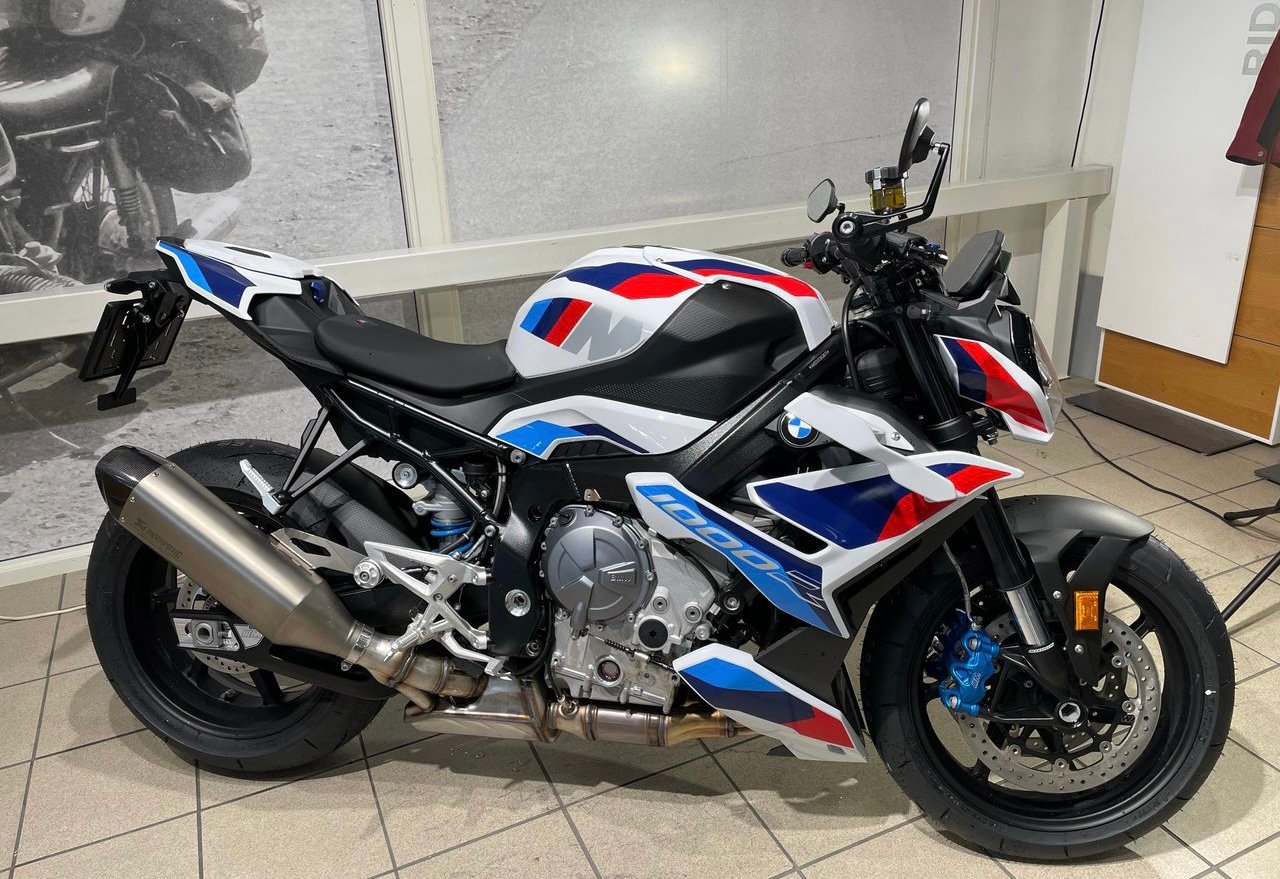 BMW M 1000 RR COMPÉTITION AKRAPOVIC EVO - Photo 2