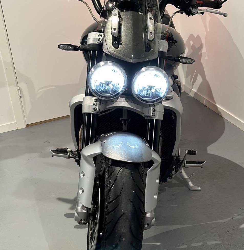 TRIUMPH ROCKET 3 GT - Photo 7