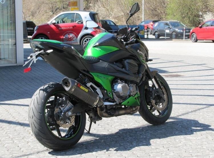 KAWASAKI Z800 AKRAPOVIC ABS - Photo 4