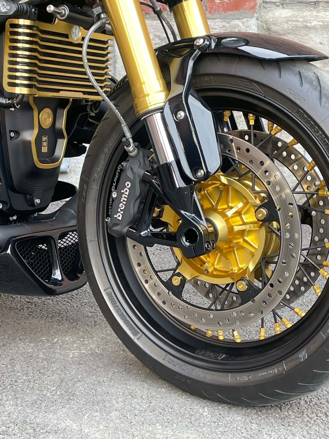 BMW R NEGEN T CUSTOM - Photo 13