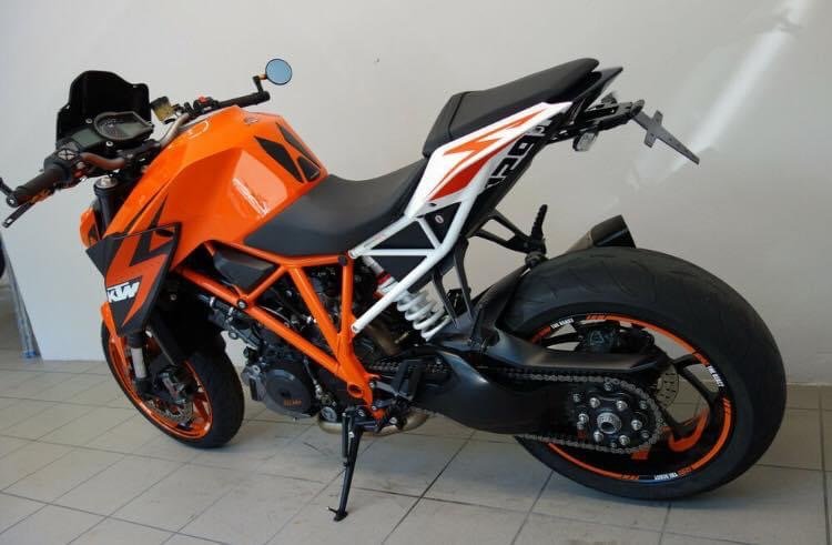 KTM 1290 SUPER DUQUE R - Photo 13