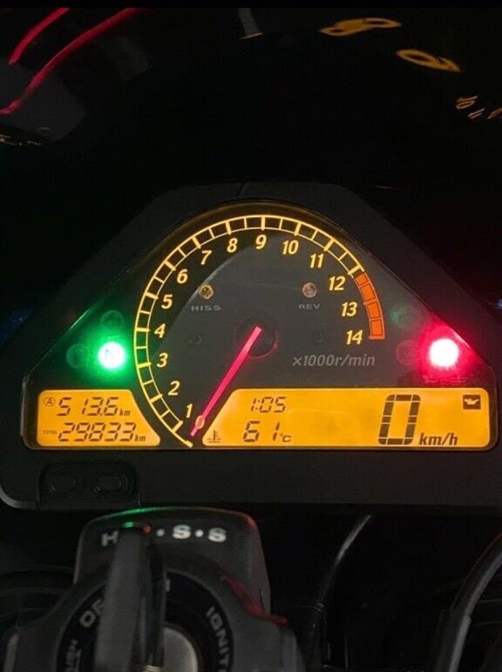 HONDA CBR 1000 RR - Photo 2