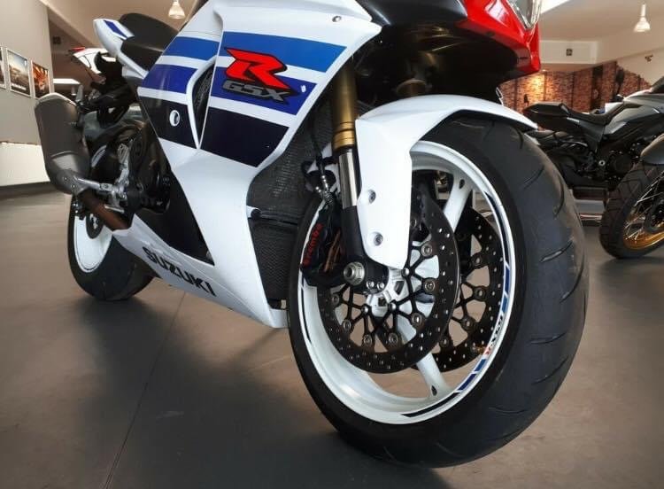 Suzuki GSXR 1000 ABS - Photo 5