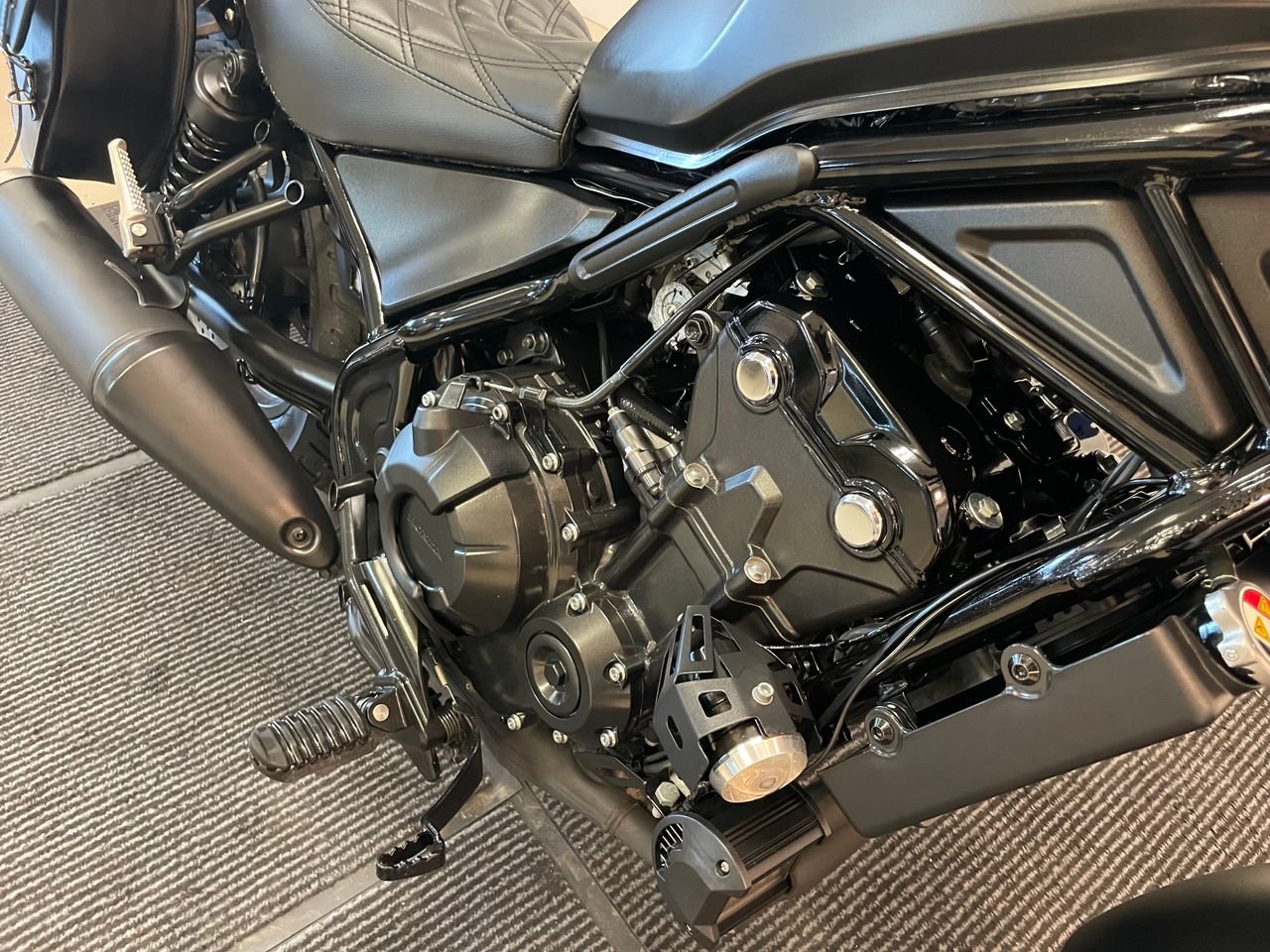 HONDA CMX 500 A REBEL - Photo 18