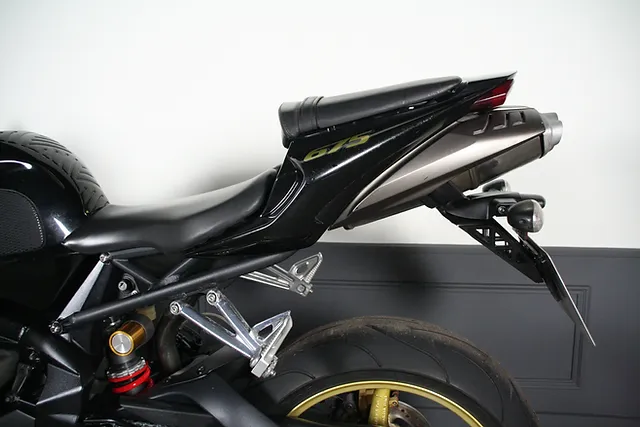 TRIUMPH DAYTONA 675 - Photo 23